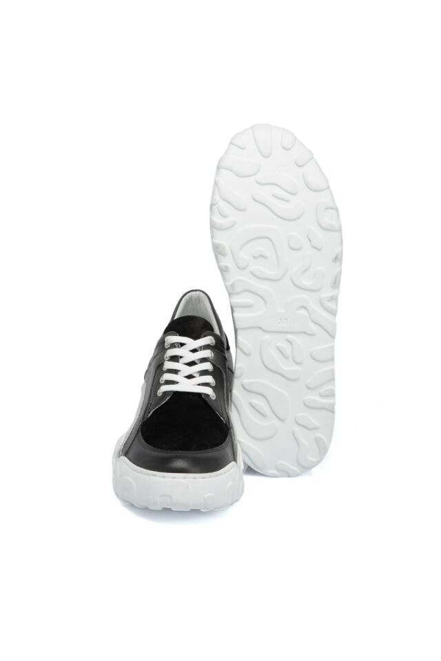 Black Leather Women's Shoes