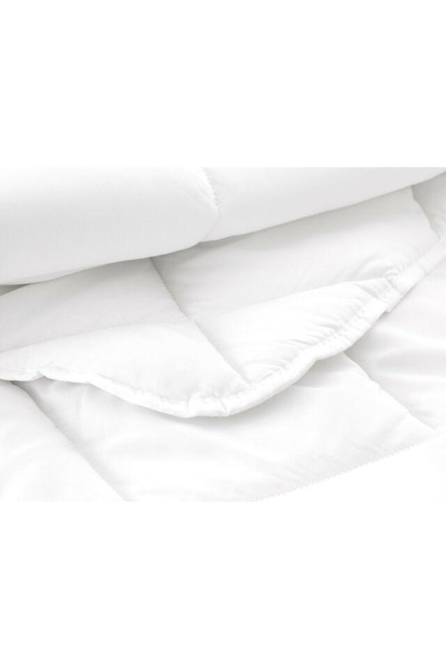 Siesta Mikrofiber Çift Kişilik Yorgan 195x215 Cm Beyaz