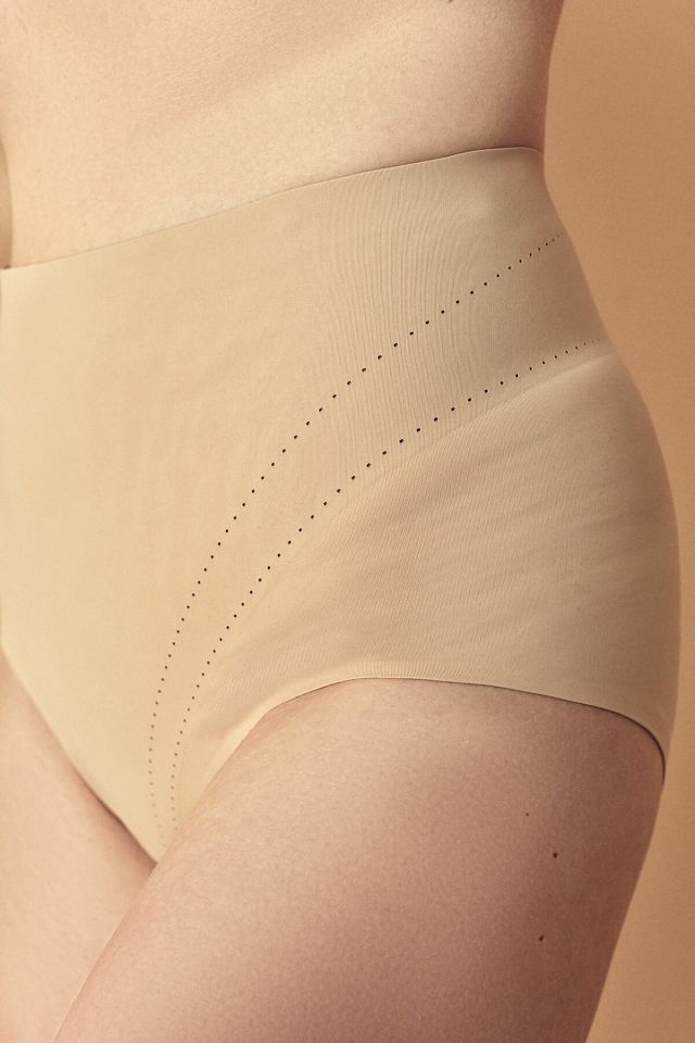 Bej Light Slip Korse