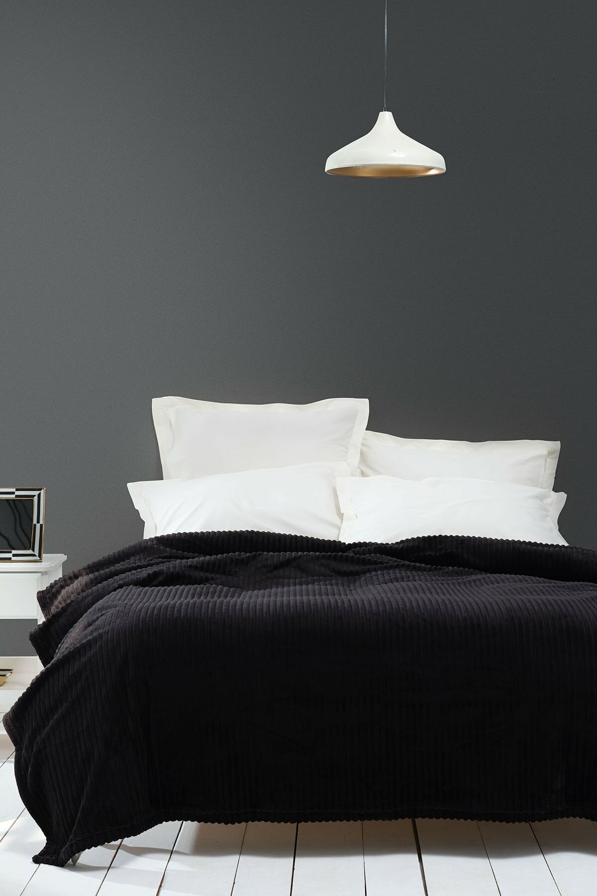 Joena Black Double Blanket