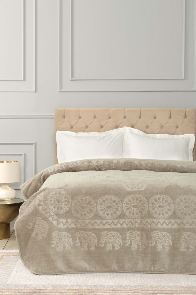 Elephant Mink Double Soft Embosy Blanket