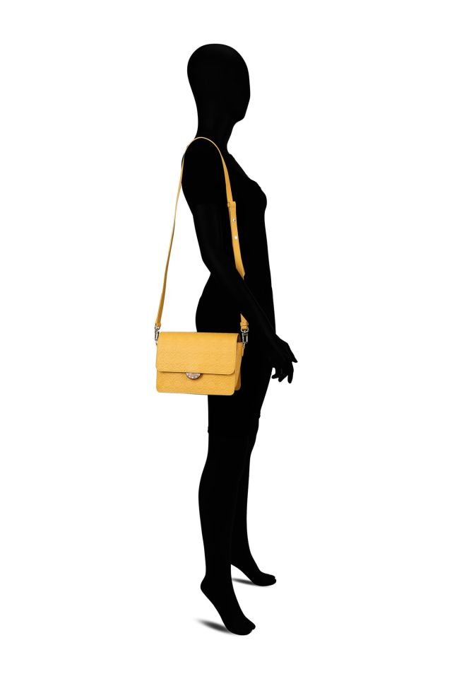 Leather bag