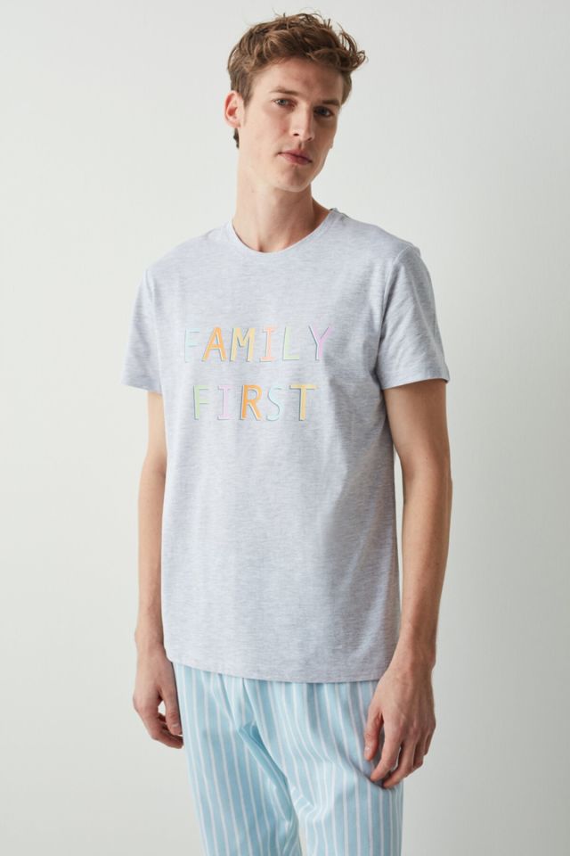 Çok Renkli Family First Pijama Takımı