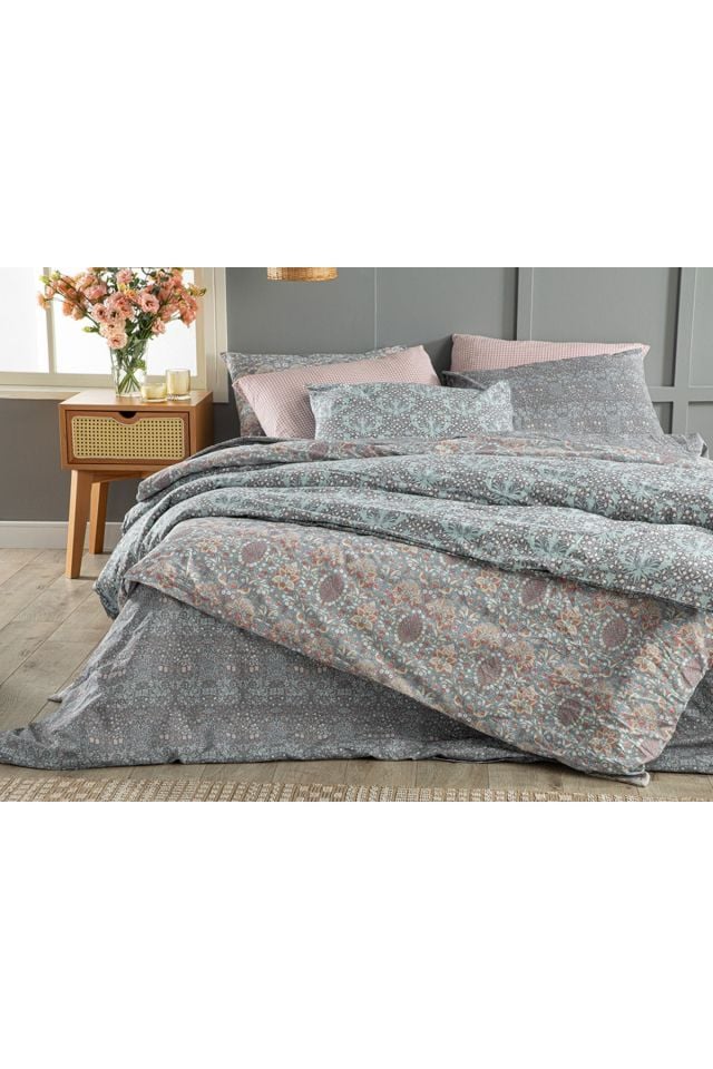 Honeysuckle Easy to Iron Double Duvet Cover Set 200x220 Cm Blue