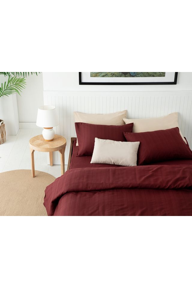 Aurora Silky Touch Double Duvet Cover Set 200x220 Cm Claret Red