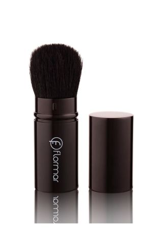 Blush Brush - Retractable Blush-On Brush