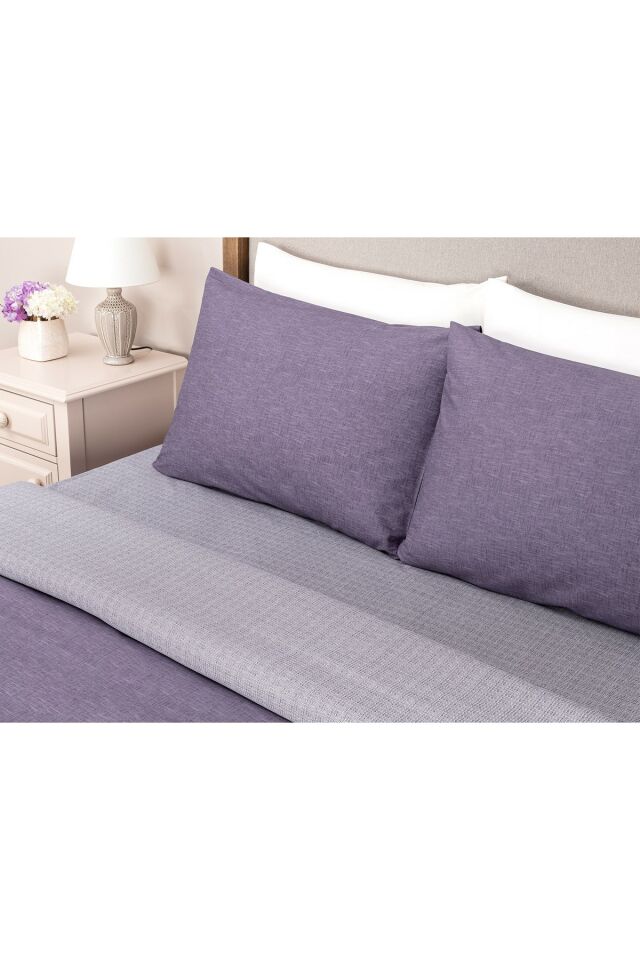 Jument Double Duvet Cover Set - Purple