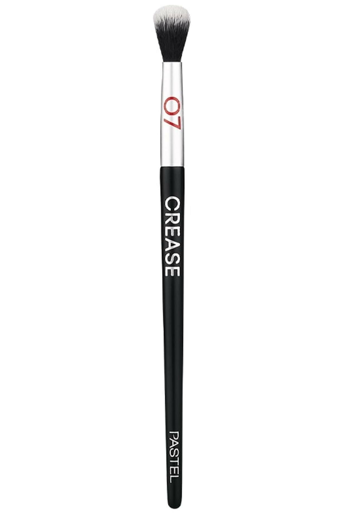 Profashion 07 Crease Brush Gölgelendirme Fırçası