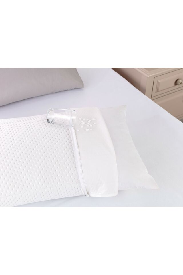Elicia Liquid Proof Pillow Cover
