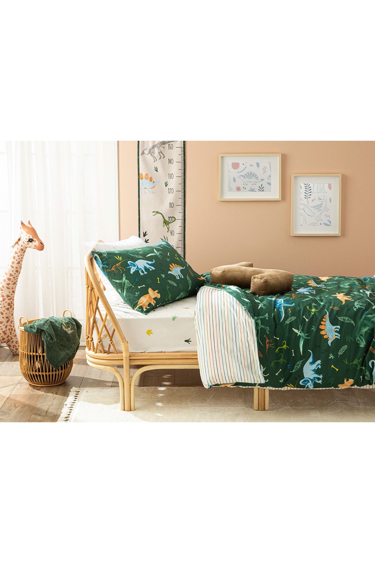 Dinosaurs World Pamuklu Çocuk Nevresim Takımı 160x220 Cm Yeşil