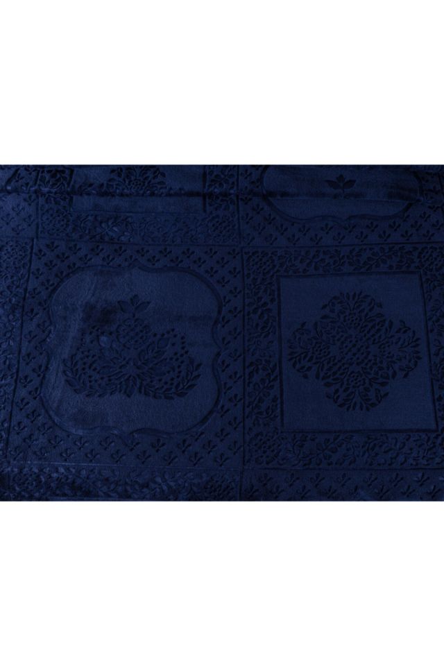Rochelle Mink Emboss Double Blanket - Navy Blue