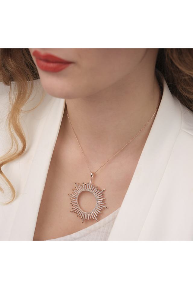 Güneş Kadın Kolye Modeli
