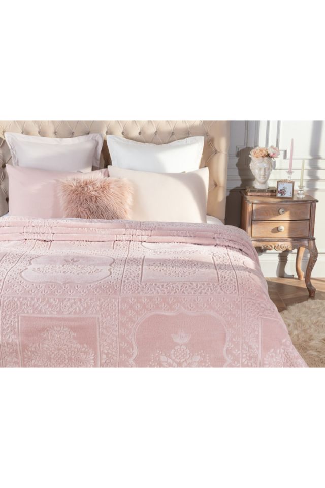 Rochelle Mink Emboss Blanket