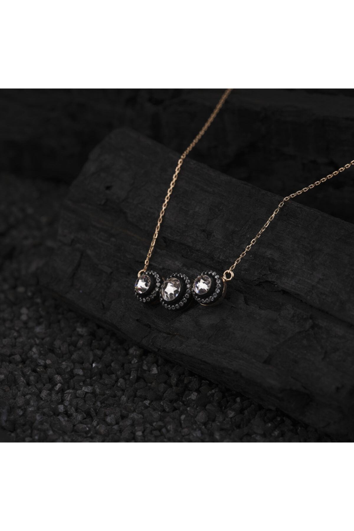 Triple Diamond Mounted Women's Necklace