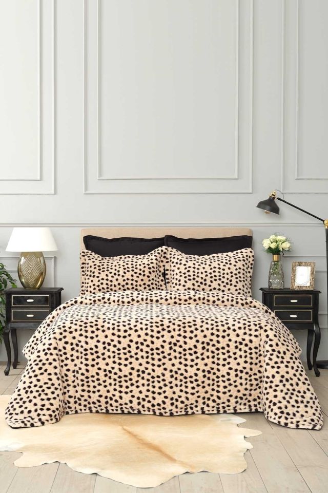 Fluffy Leopard Double Fur Bedspread
