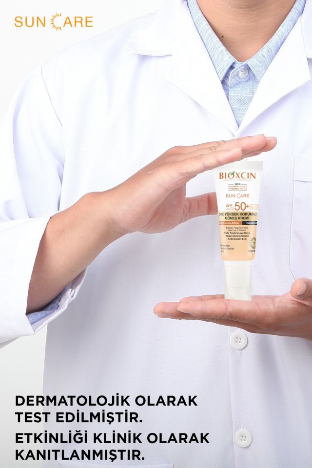 Sun Care Çok Yüksek Korumalı Kuru Ciltler İçin Renkli Güneş Kremi Tinted Spf 50+ 50 ml