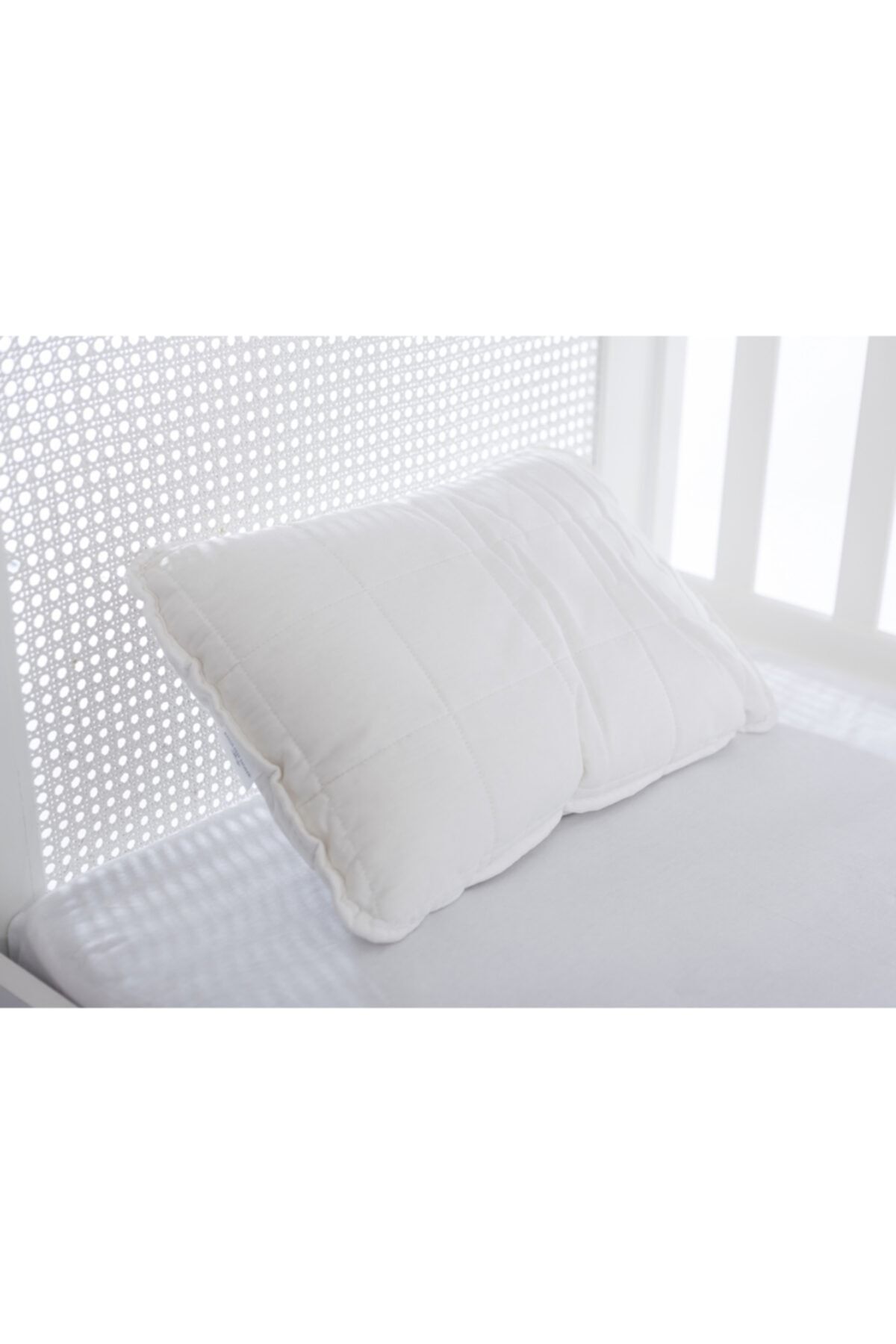 Comfy Cotton Baby Pillow 35x45 Cm White