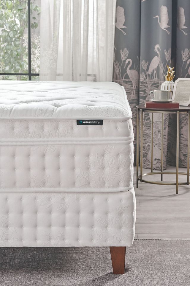 Zero Gravity Latex Pocket Spring Mattress