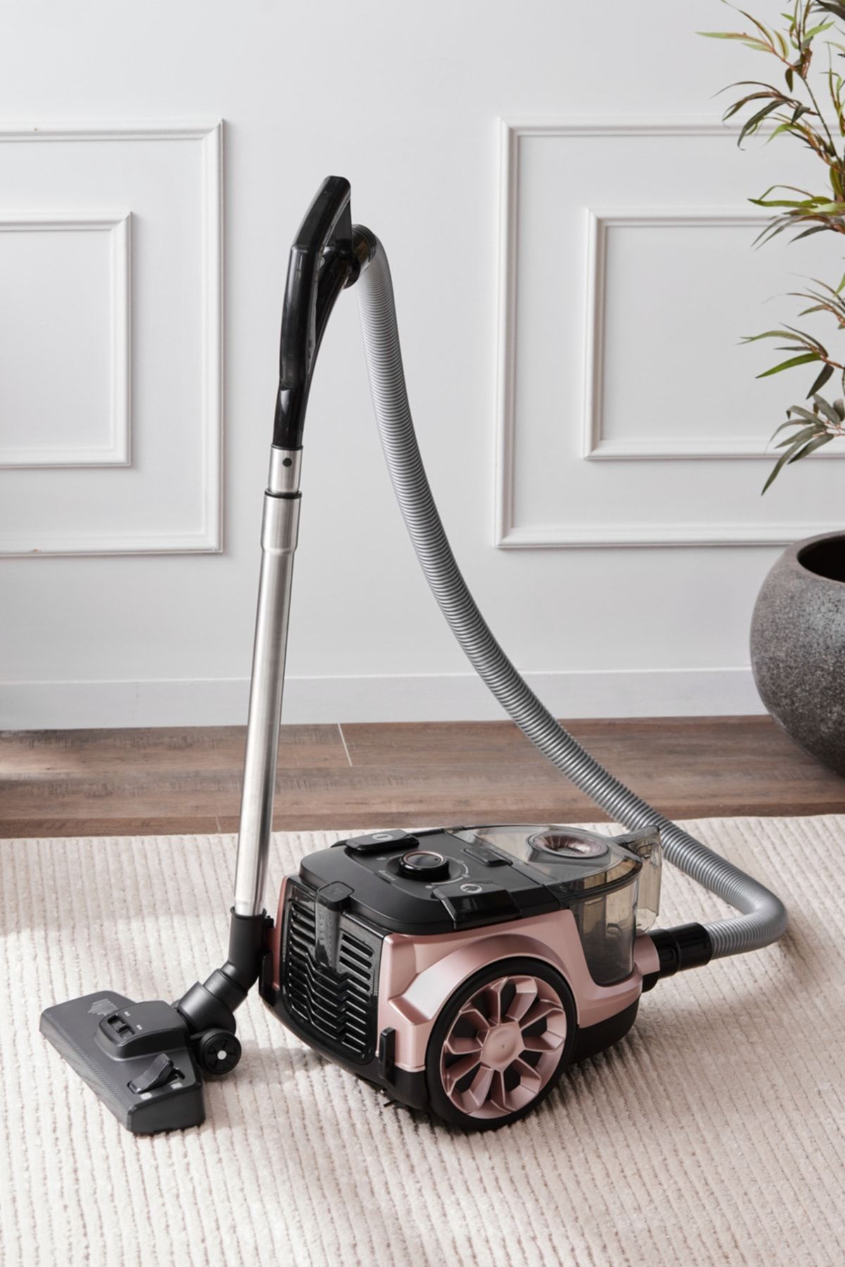 Suctionz High Force F2 Rosegold Vacuum Cleaner
