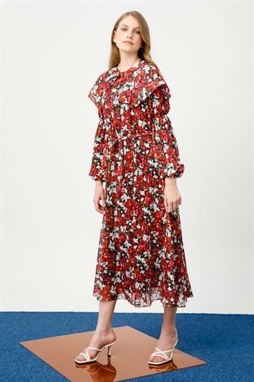 Wide Collar Floral Dress RED