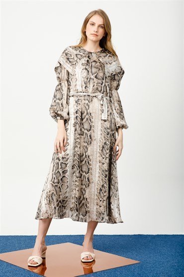 Wide Collar Dress Mink