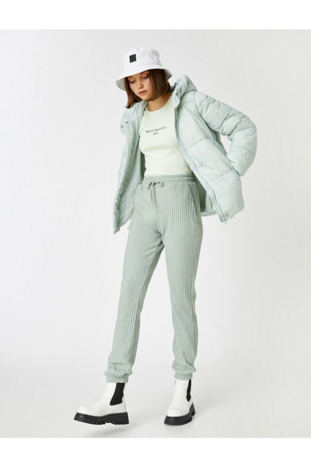 Women's Mint Green Sweatpants