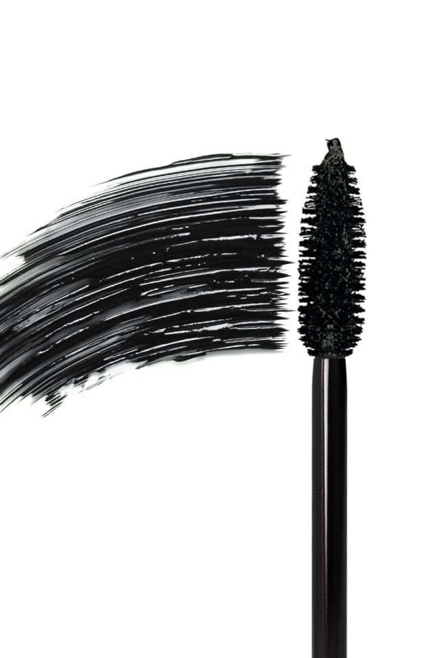 Smokey Lashes Volume Mascara
