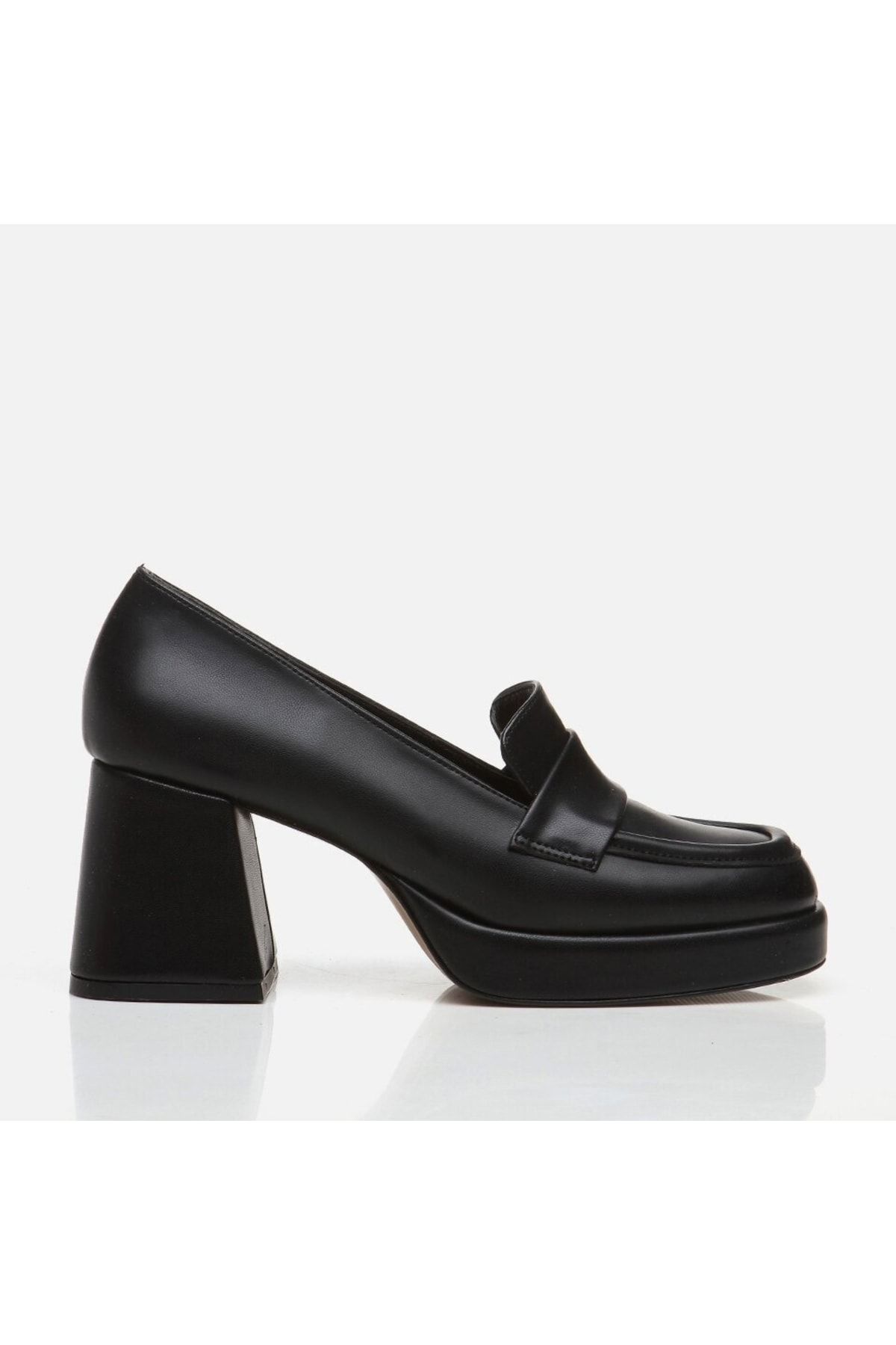 Black Women's Chunky Heels