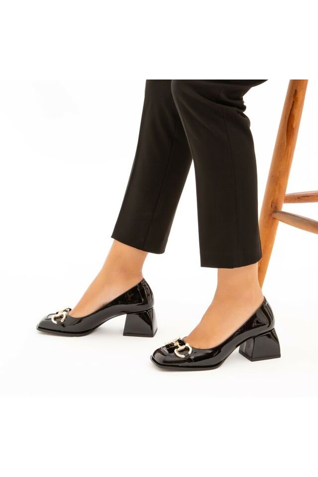 Women's Vegan Heeled Shoes