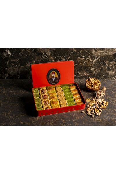Mixed Baklava with Pistachio and Walnut