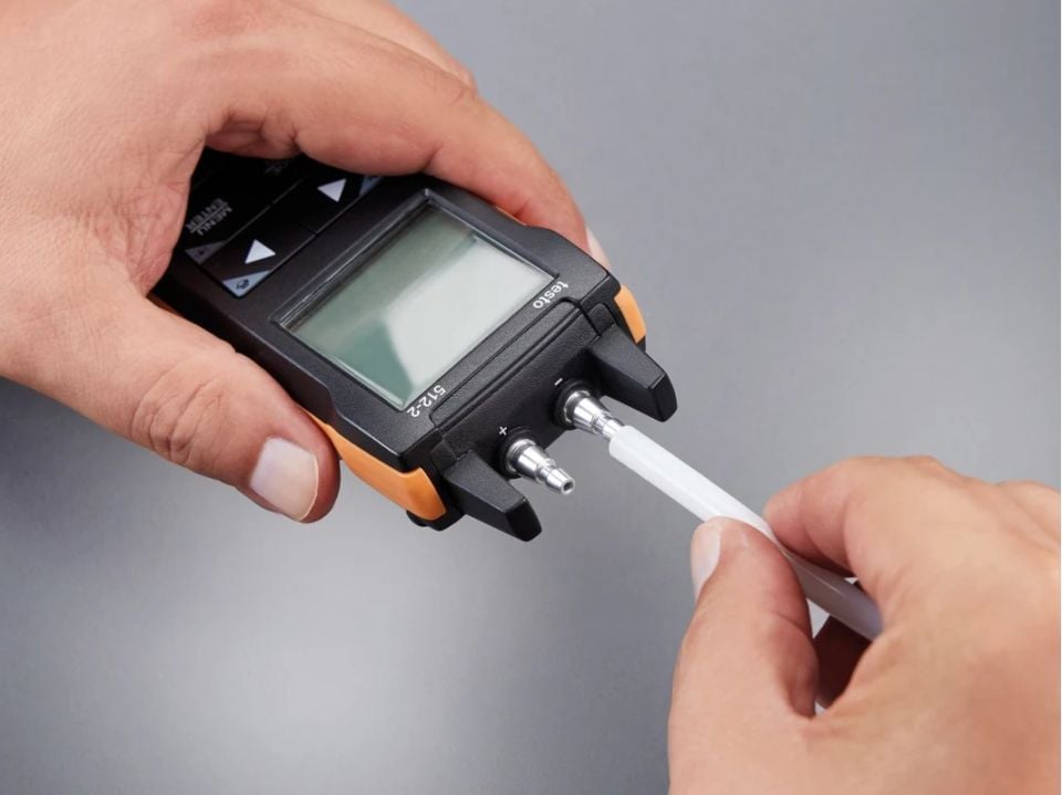 testo 512-2 - App bağlantılı, dijital fark basınç ölçer