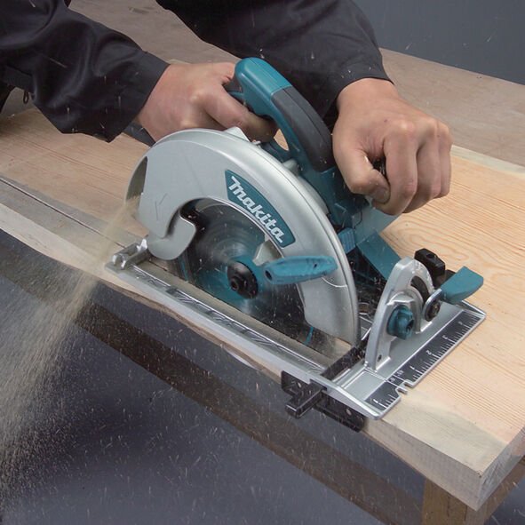 Makita 5008MG Sunta Kesme Aleti 1800W