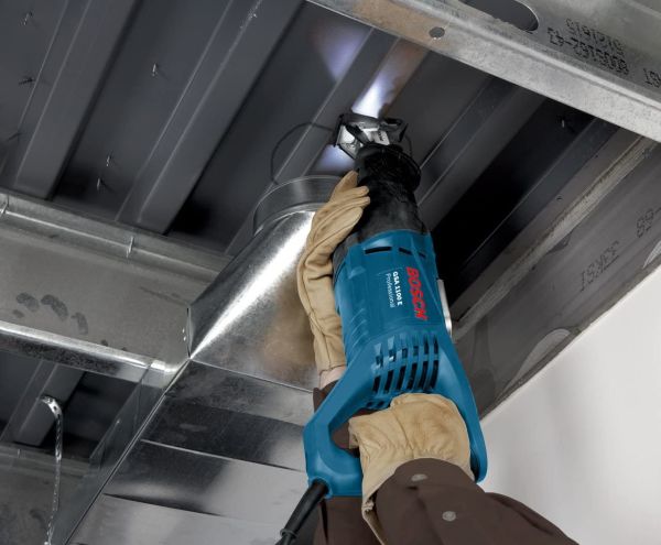 Bosch GSA1100E Profesyonel 1100W Tilki Kuyruğu Testere
