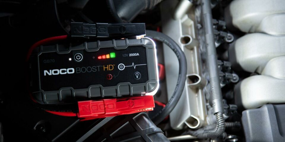 Noco Boost HD GB70 12V 2000 Amper Lityum Akü Takviye + Powerbank + Led Lamba