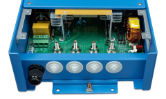 Victron Enegy Centaur 24/60 (3) CCH024060000