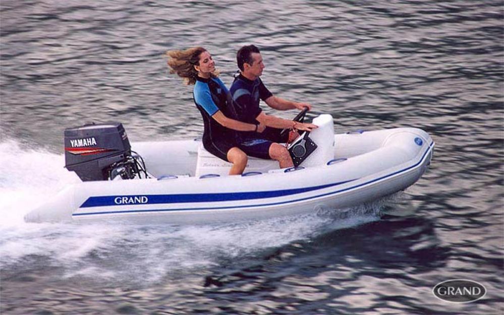 GRAND SİLVERLİNE TENDERS 300 SPORT JOKEY OTURMA GRUPLU FİBER TABANLI ŞİŞME BOT