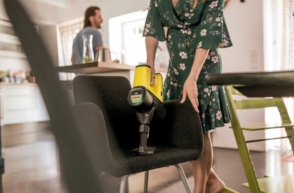 Karcher VC 6 OurFamily Limited Edition 25.2 V Dikey Şarjlı Süpürge