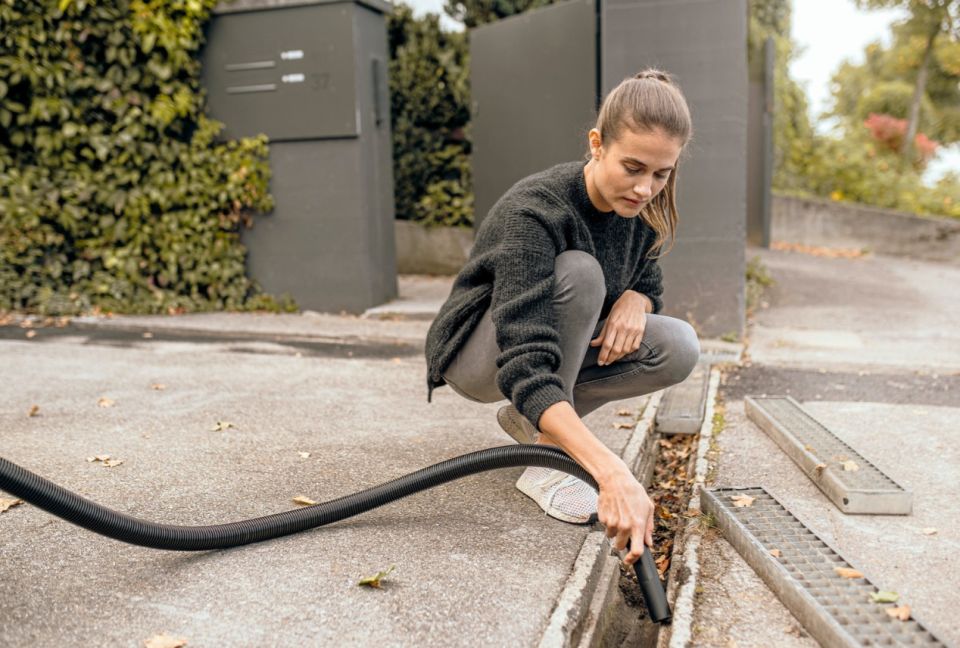 Karcher WD 2 Plus 1000 W Islak Kuru Süpürge