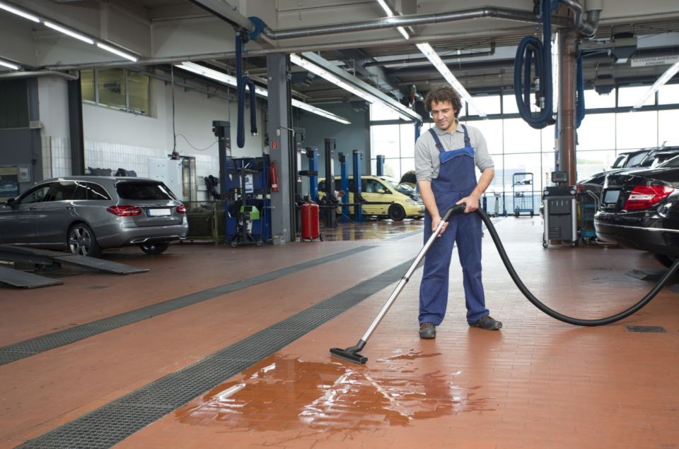 Karcher NT 70/2 Me Classic 2300 W Islak Kuru Süpürge