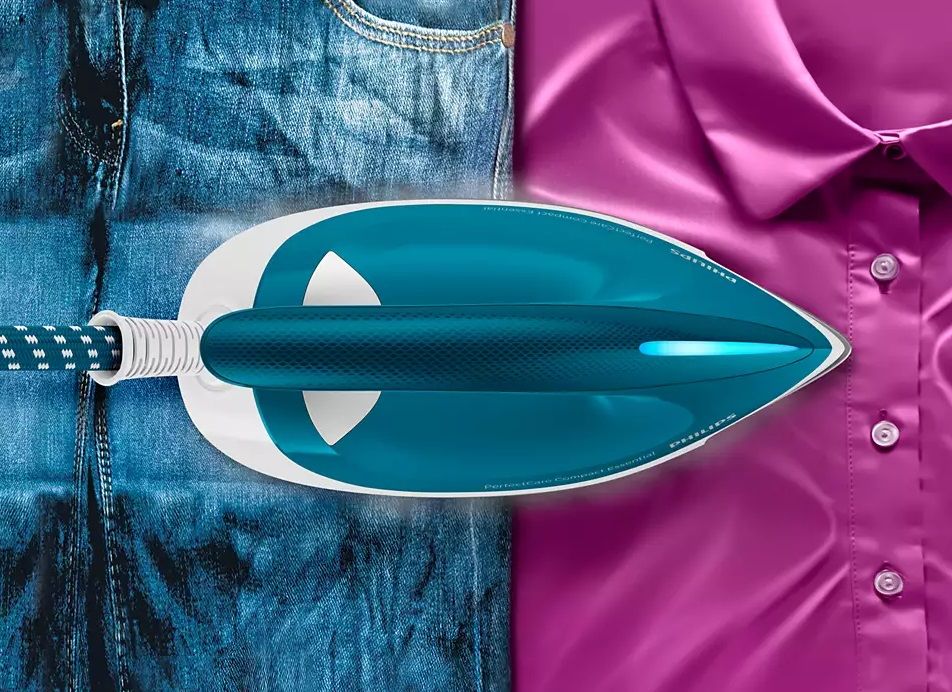 Philips PerfectCare Compact Essential GC6815/20 2400 W Buhar Kazanlı Ütü