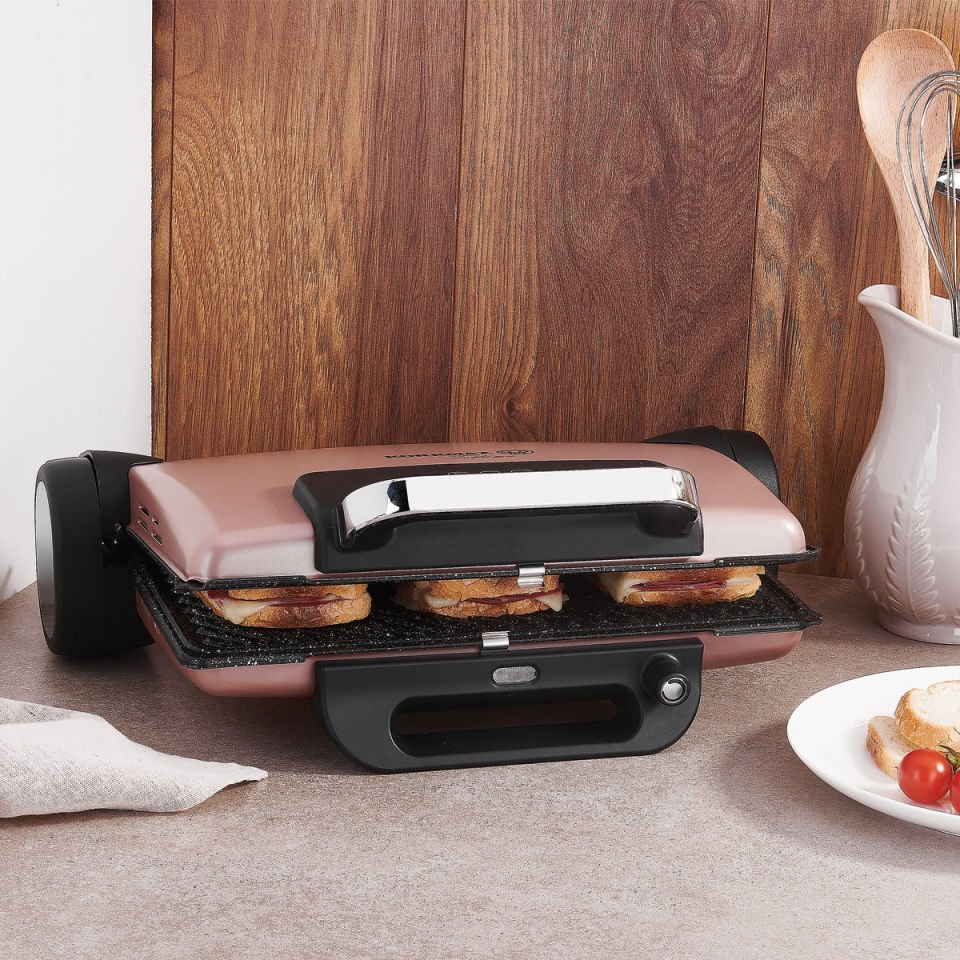 Korkmaz A811-01 Tostema Maxi Rose Gold 1800 W Tost Makinesi