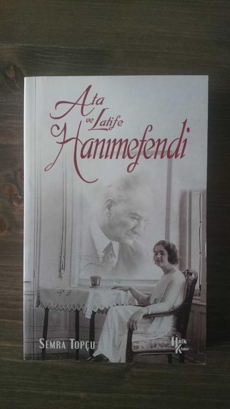 ATA VE LATİFE HANIMEFENDİ