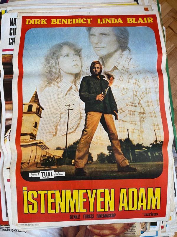 İstenmeyen Adam - Ruckus Film Afişi | Dirk Benedict, Linda Blair