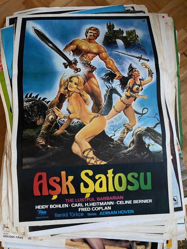 AŞK ŞATOSU FİLMİNİN AFİŞİ OYNAYANLAR: HEIDY BOHLEN, CARL H. HEITMANN, CELINE BERNIER, FRED COPLAN - YÖNETMEN: ADRIAN HOVEN