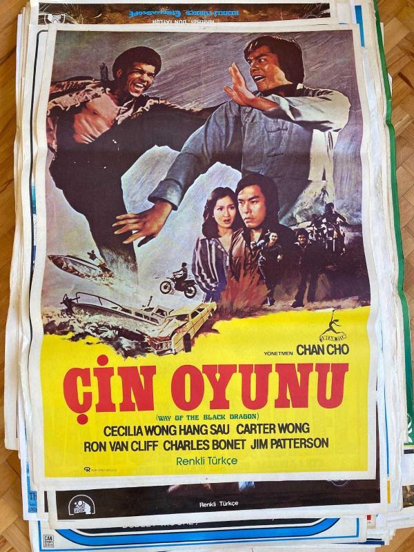 ÇİN OYUNU FİLMİNİN AFİŞİ OYNAYANLAR: CECILIA WONG, HANG SAU, CARTER WONG, RON VAN CLIFF, HARLES BONET, JIM PATTERSON