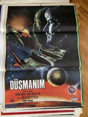 DÜŞMANIM FİLMİNİN AFİŞİ OYNAYANLAR: DENNIS QUAID, LOUIS GOSSETT JR., BRION JAMES YÖNETMEN: WOLFGANG PETERSEN