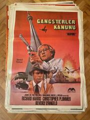 GANGSTERLER KANUNU FİLMİNİN AFİŞİ - RICHARD HARRIS, CHRISTOPHER PLUMMER