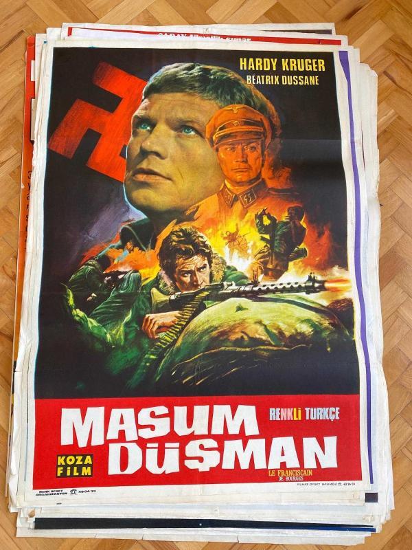 MASUM DÜŞMAN - Le Franciscain de Bourges Çizim Film Afişi 1968 | HARDY KRUGER, BEATRIX DUSSANE