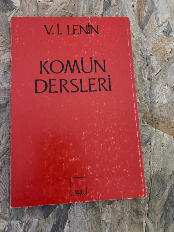 V. İ. LENİN - KOMÜN DERSLERİ | SOL YAYINLARI 1992