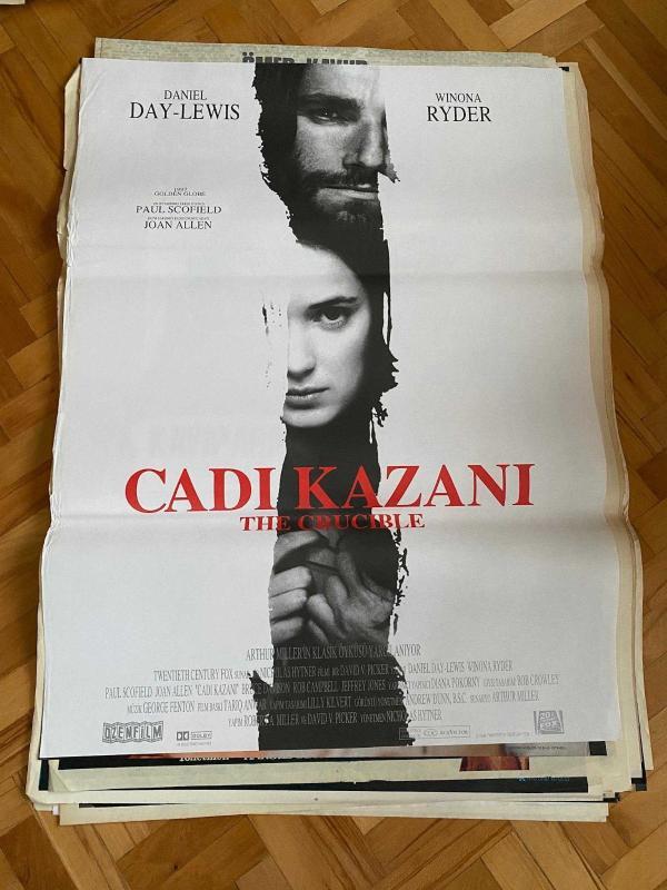 CADI KAZANI FİLMİNİN AFİŞİ OYNAYANLAR: DANIEL DAY-LEWIS, WINONA RYDER, PAUL SCOFIELD YÖNETMEN: NICHOLAS HYTNER